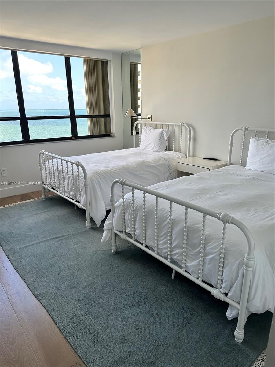 GROVE ISLE CONDO - Residential Lease