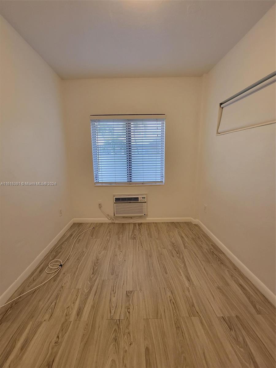 LENOX MANOR - Residential Lease