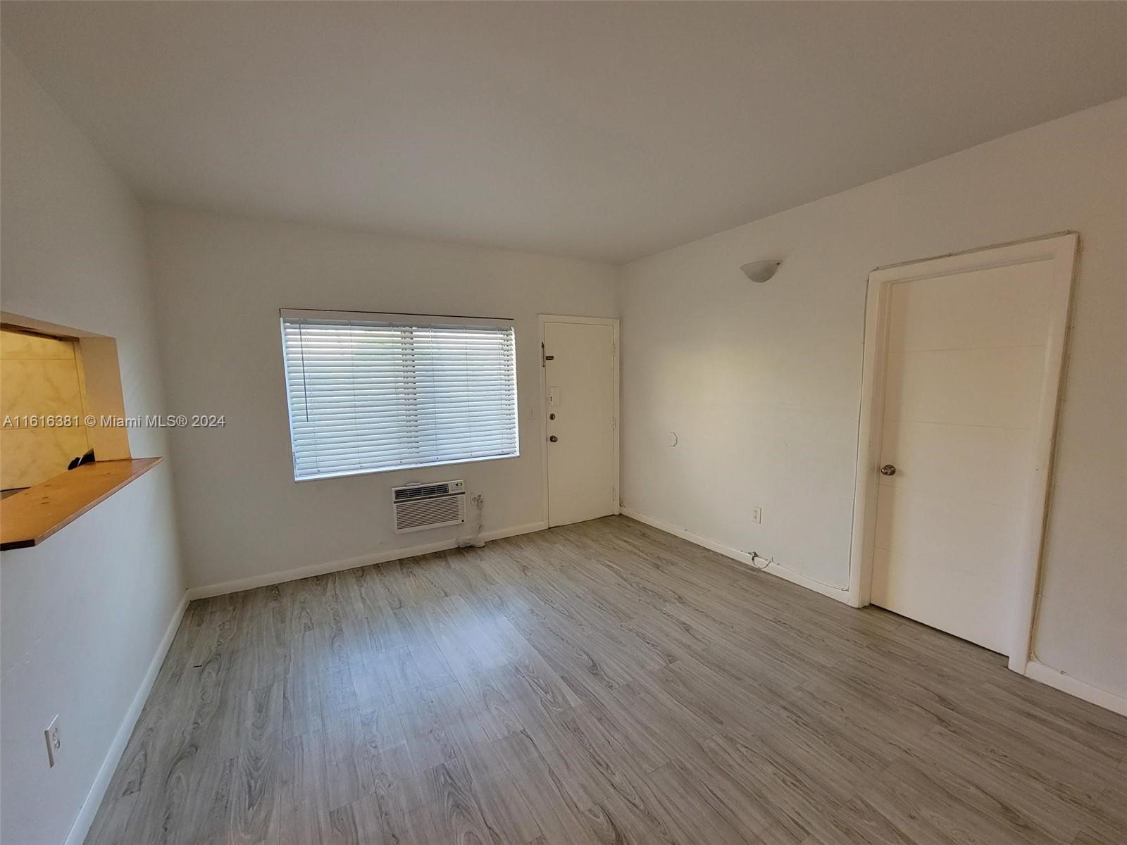 LENOX MANOR - Residential Lease