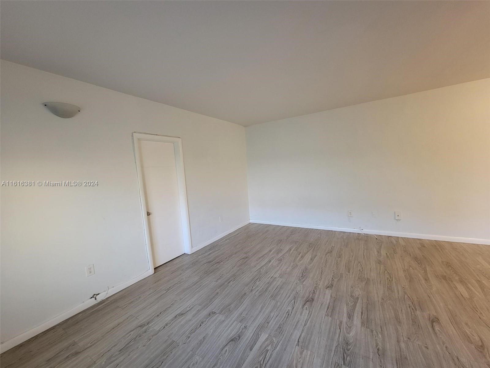 LENOX MANOR - Residential Lease