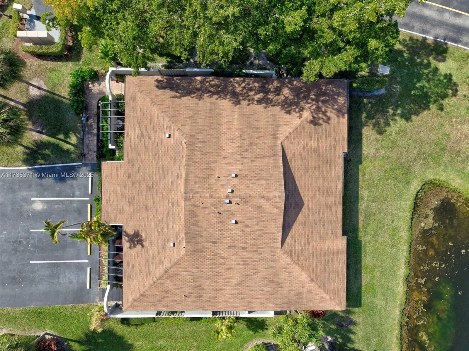 Delray Beach, Florida 33484, United States, 2 Bedrooms Bedrooms, ,2 BathroomsBathrooms,Residential,Active,5602