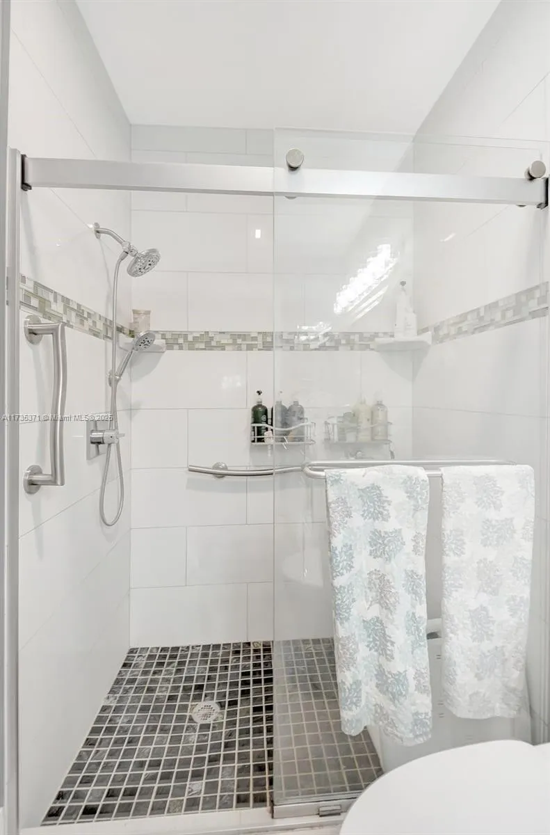 Delray Beach, Florida 33484, United States, 2 Bedrooms Bedrooms, ,2 BathroomsBathrooms,Residential,Active,5602