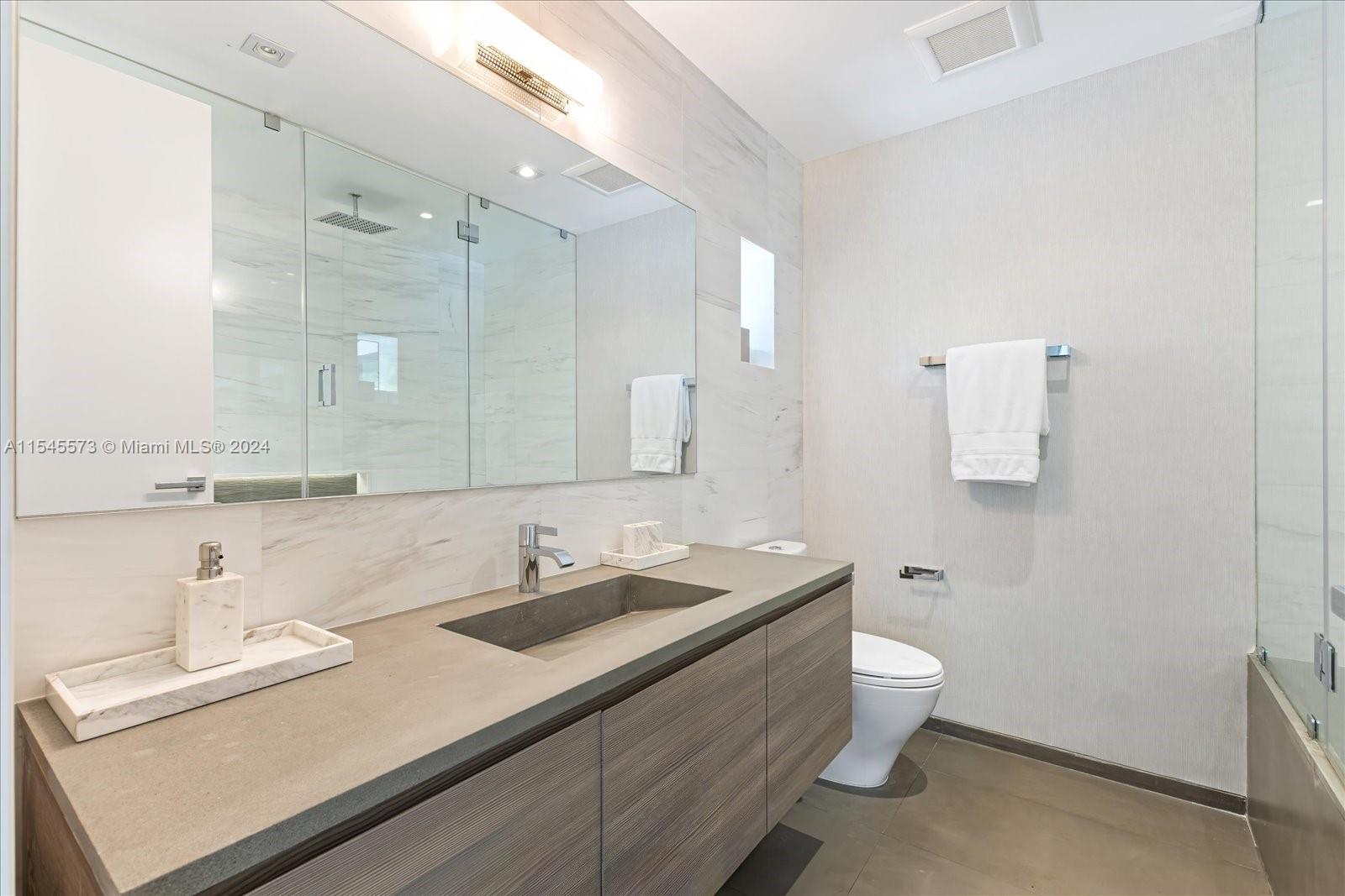 RIVO ALTO AMD - Residential