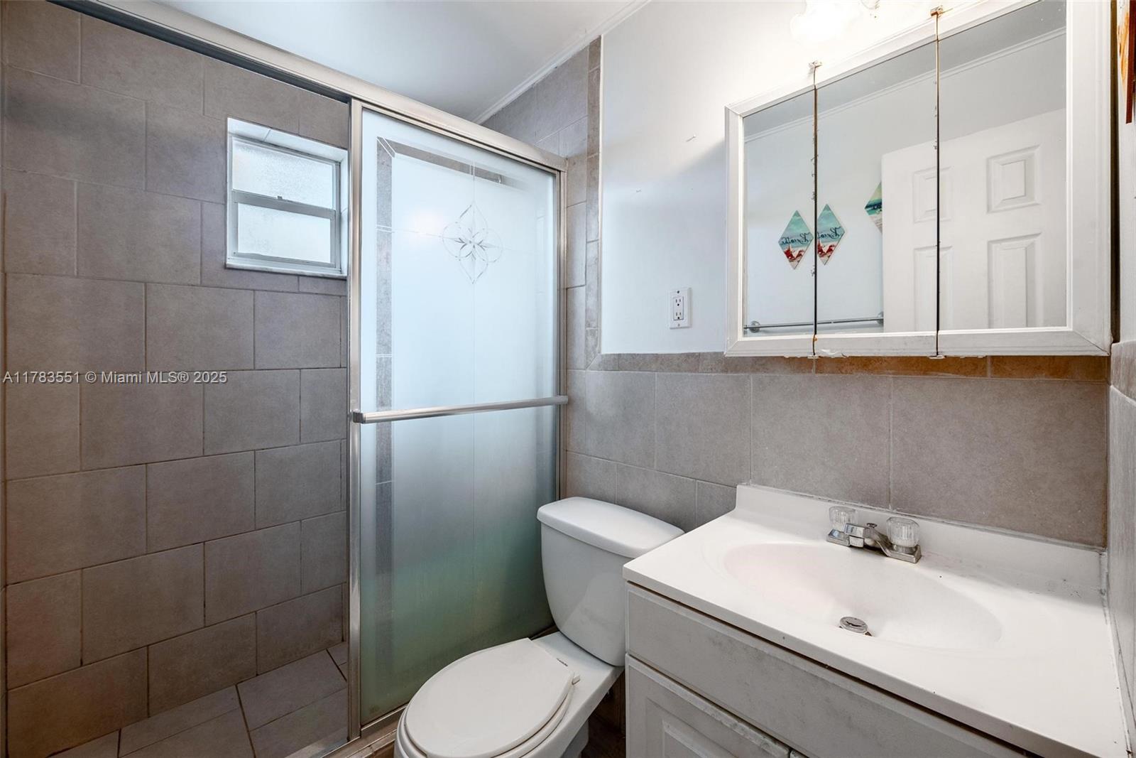 BISCAYNE BEACH-2ND ADDN - Residential Income