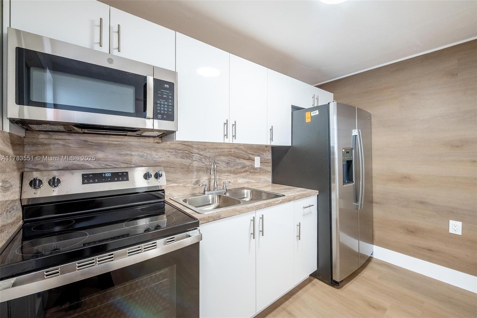 BISCAYNE BEACH-2ND ADDN - Residential Income