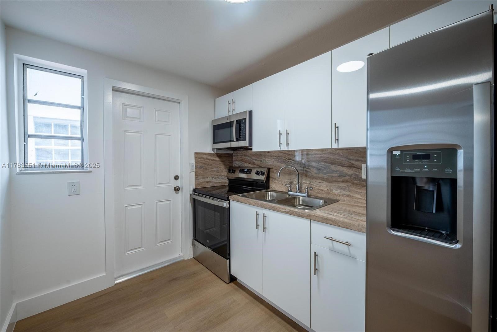 BISCAYNE BEACH-2ND ADDN - Residential Income