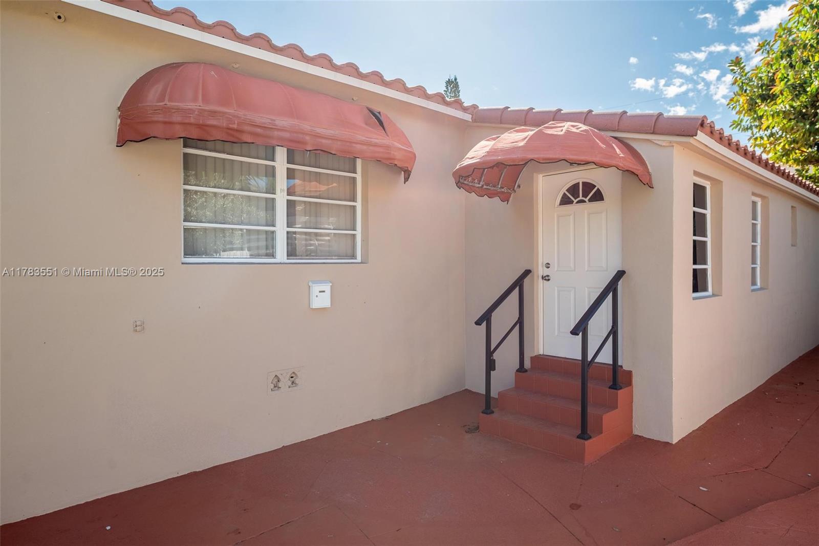 BISCAYNE BEACH-2ND ADDN - Residential Income