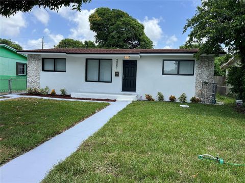 Photo of 2251 NW 171st Ter, Miami Gardens, FL 33056 (MLS # A11847389) Photo of 2251 NW 171st Ter, Miami Gardens, FL 33056 (MLS # A11847389)