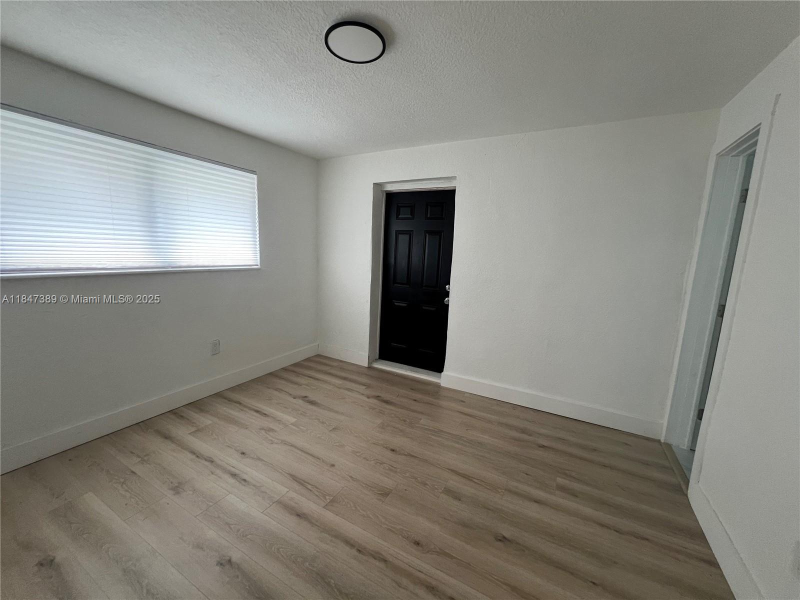 RADIO HEIGHTS - Residential