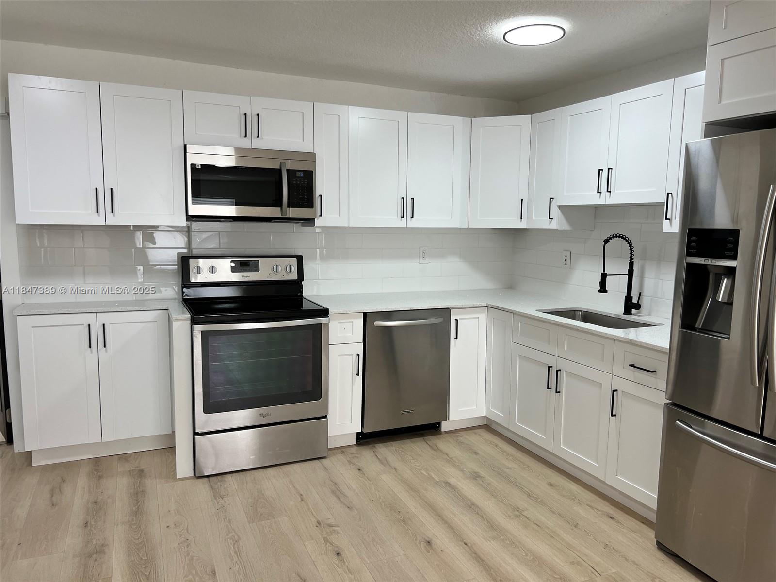 RADIO HEIGHTS - Residential