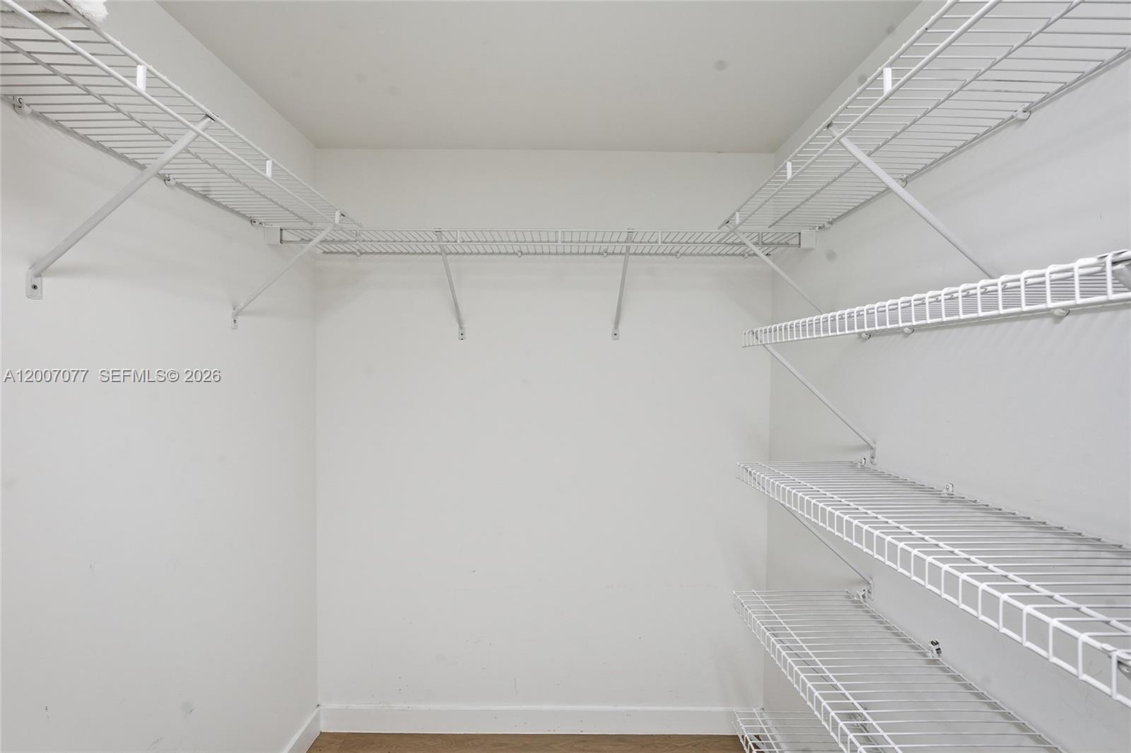 THE CLUB AT BRICKELL BAY - Residential