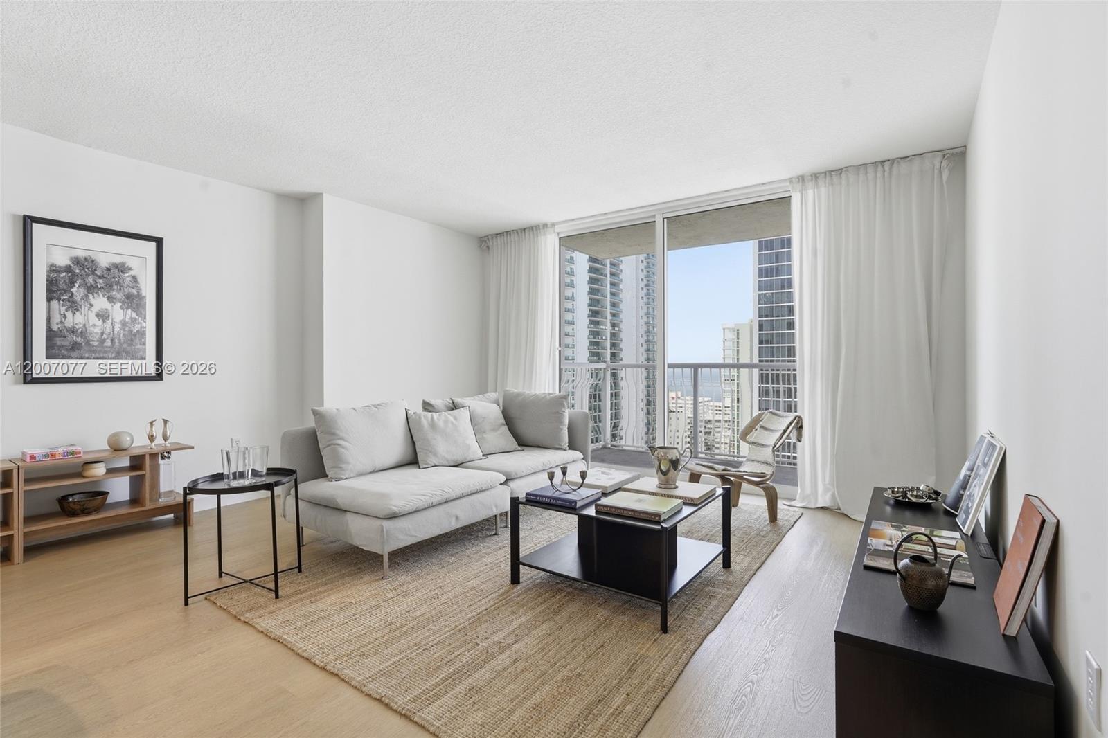 THE CLUB AT BRICKELL BAY - Residential