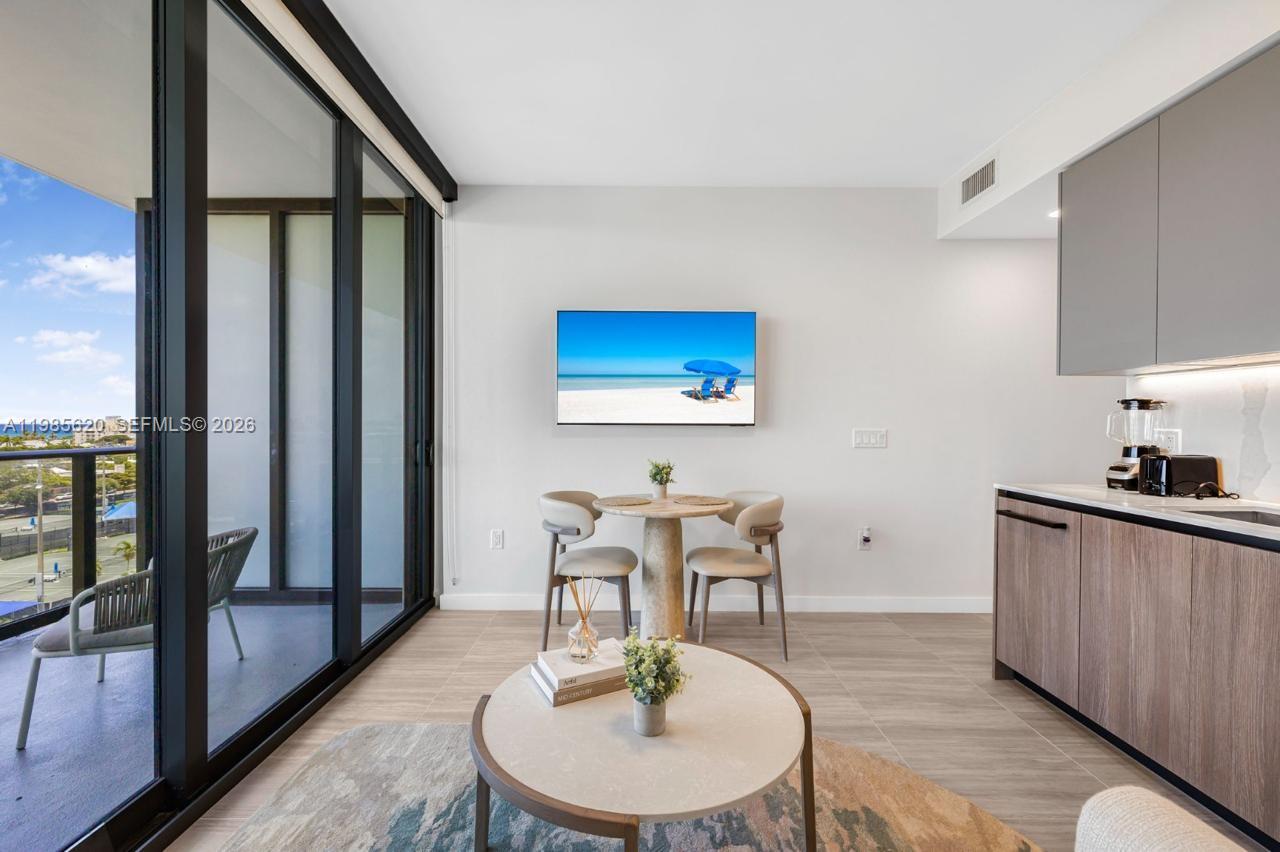 580 72ND STREET CONDO - Residential