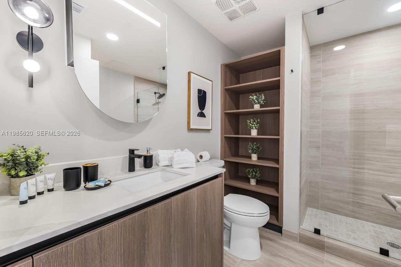 580 72ND STREET CONDO - Residential