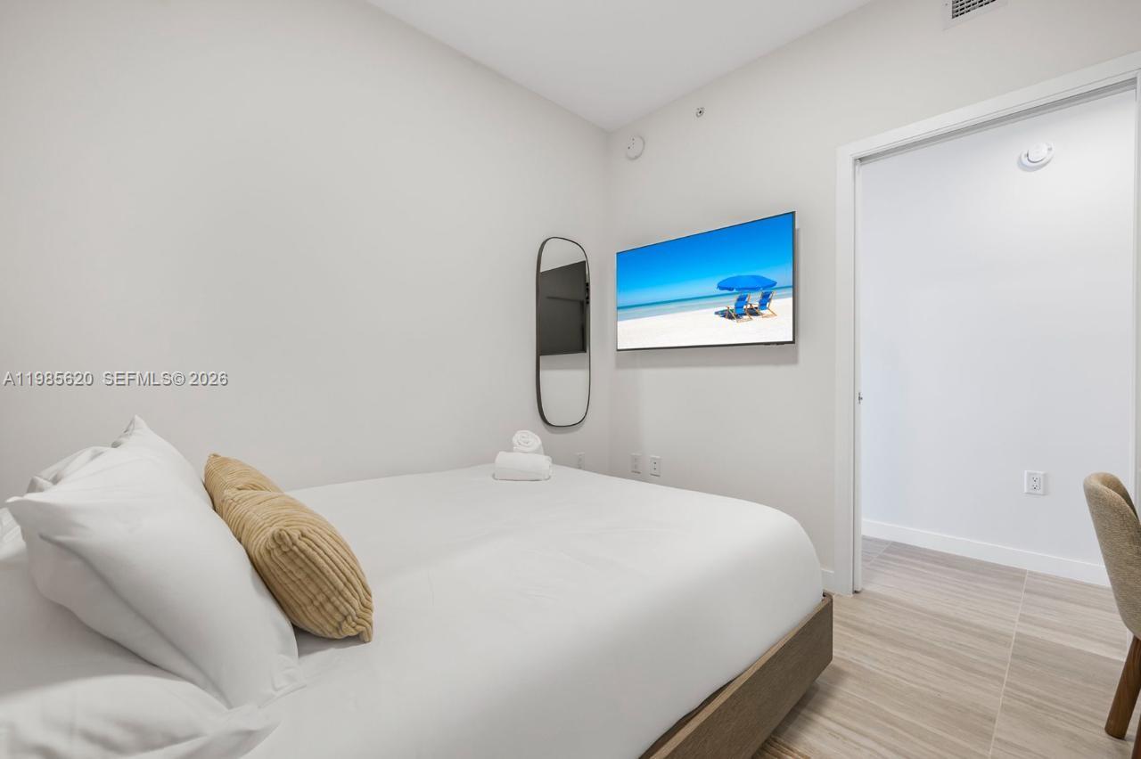 580 72ND STREET CONDO - Residential