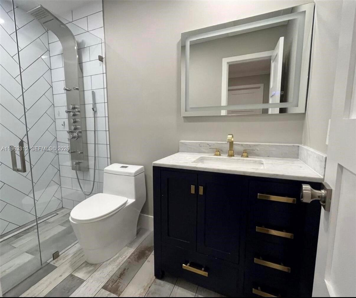 COUNTRY WALK SEC 2 - Residential