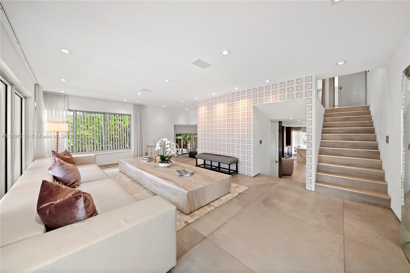 RIVO ALTO AMD - Residential