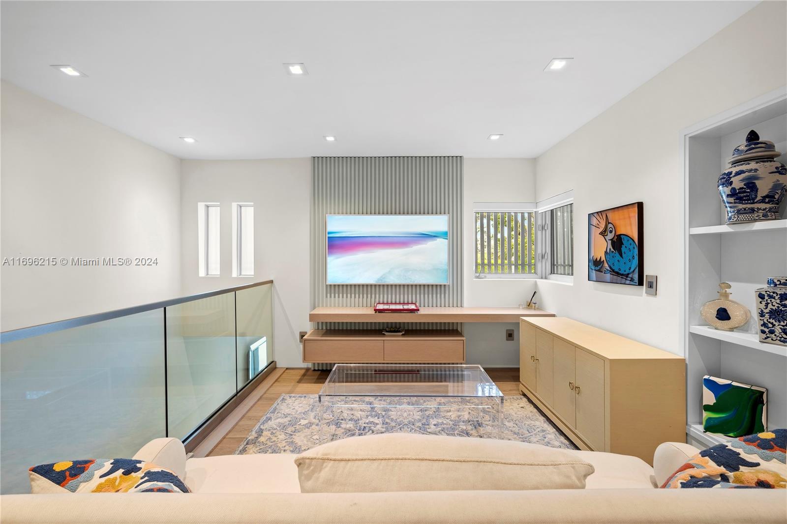 RIVO ALTO AMD - Residential