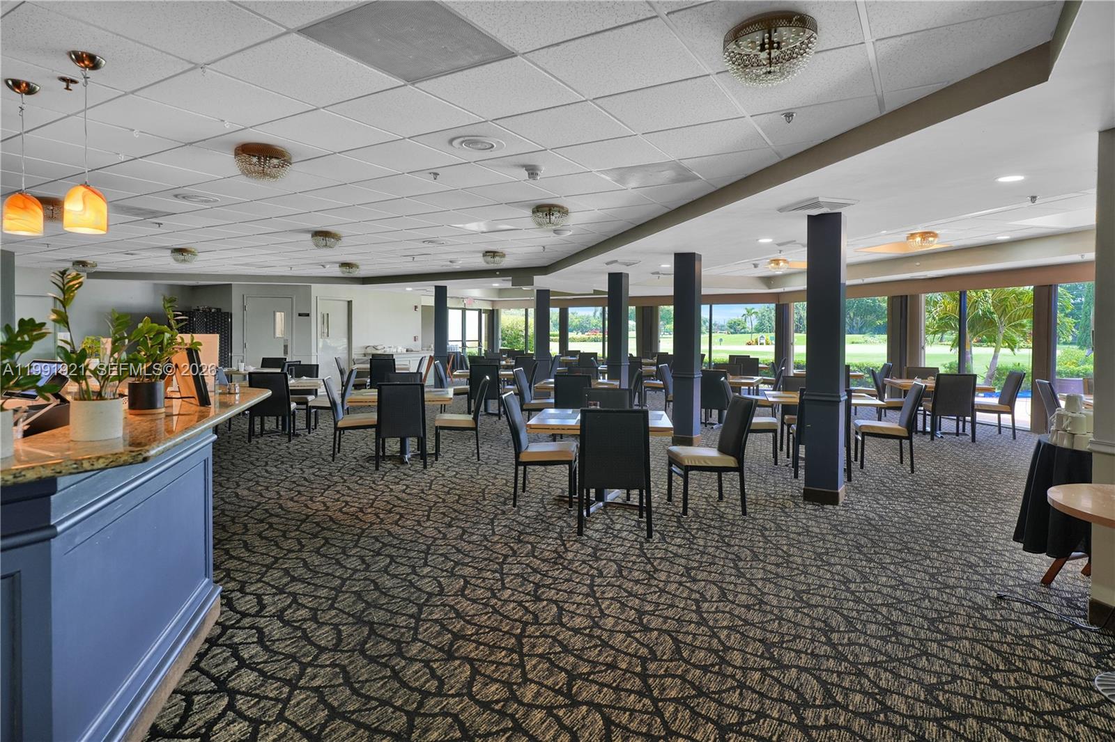 HOLLYBROOK GOLF AND - Residential