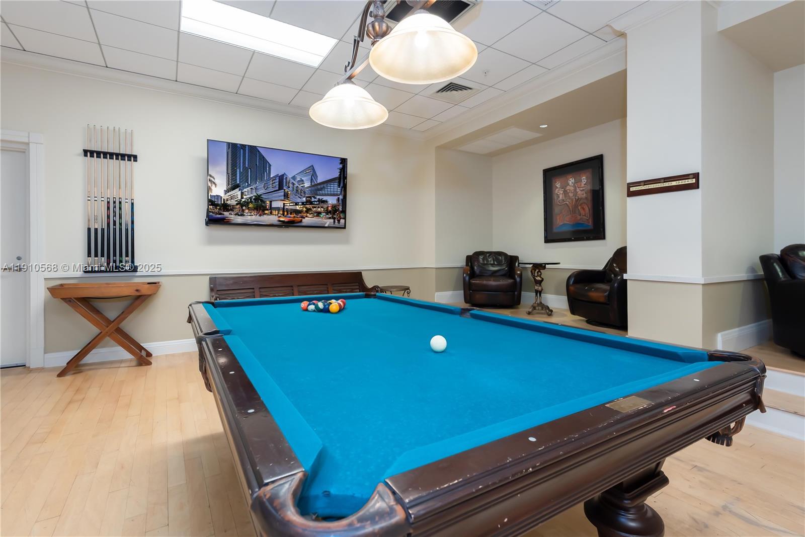 COURVOISIER COURTS CONDO - Residential