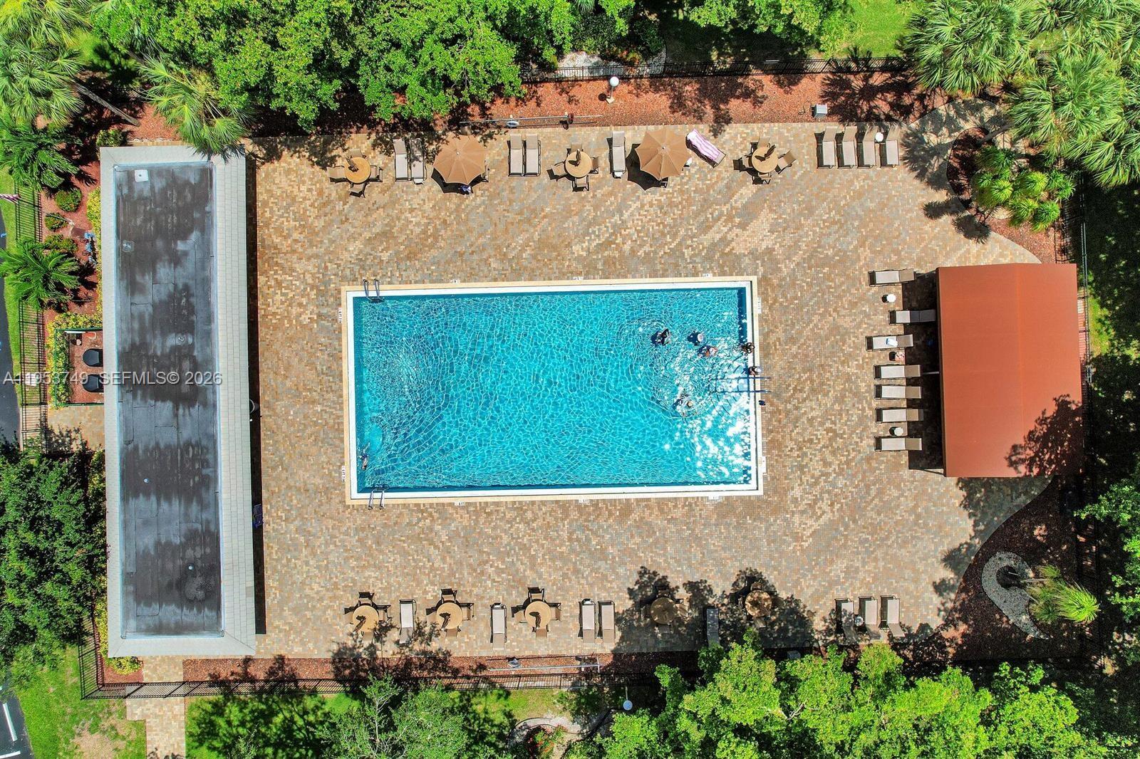 GRANADA VILLAGE C CONDO - Residential