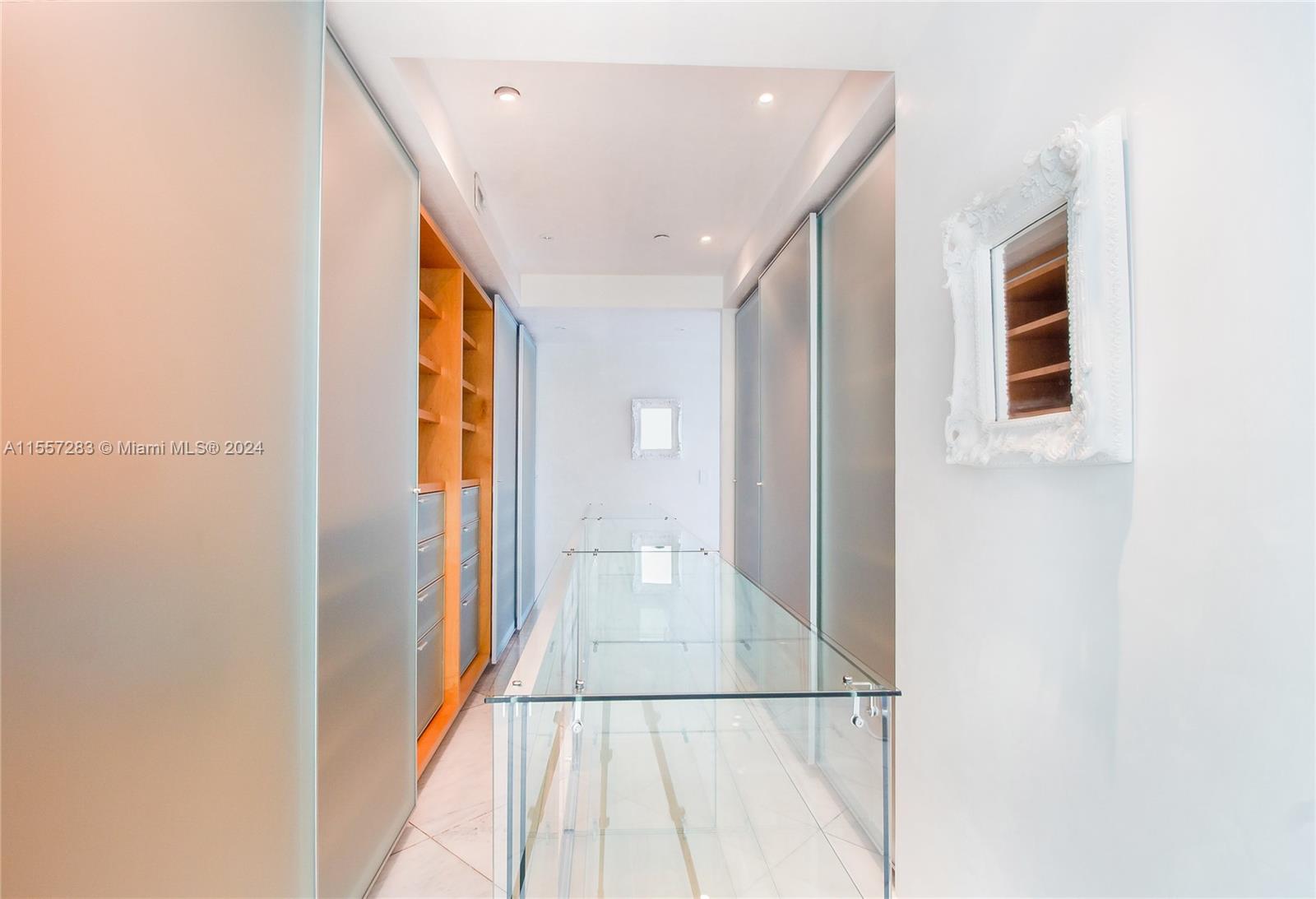 SANTA MARIA CONDO - Residential