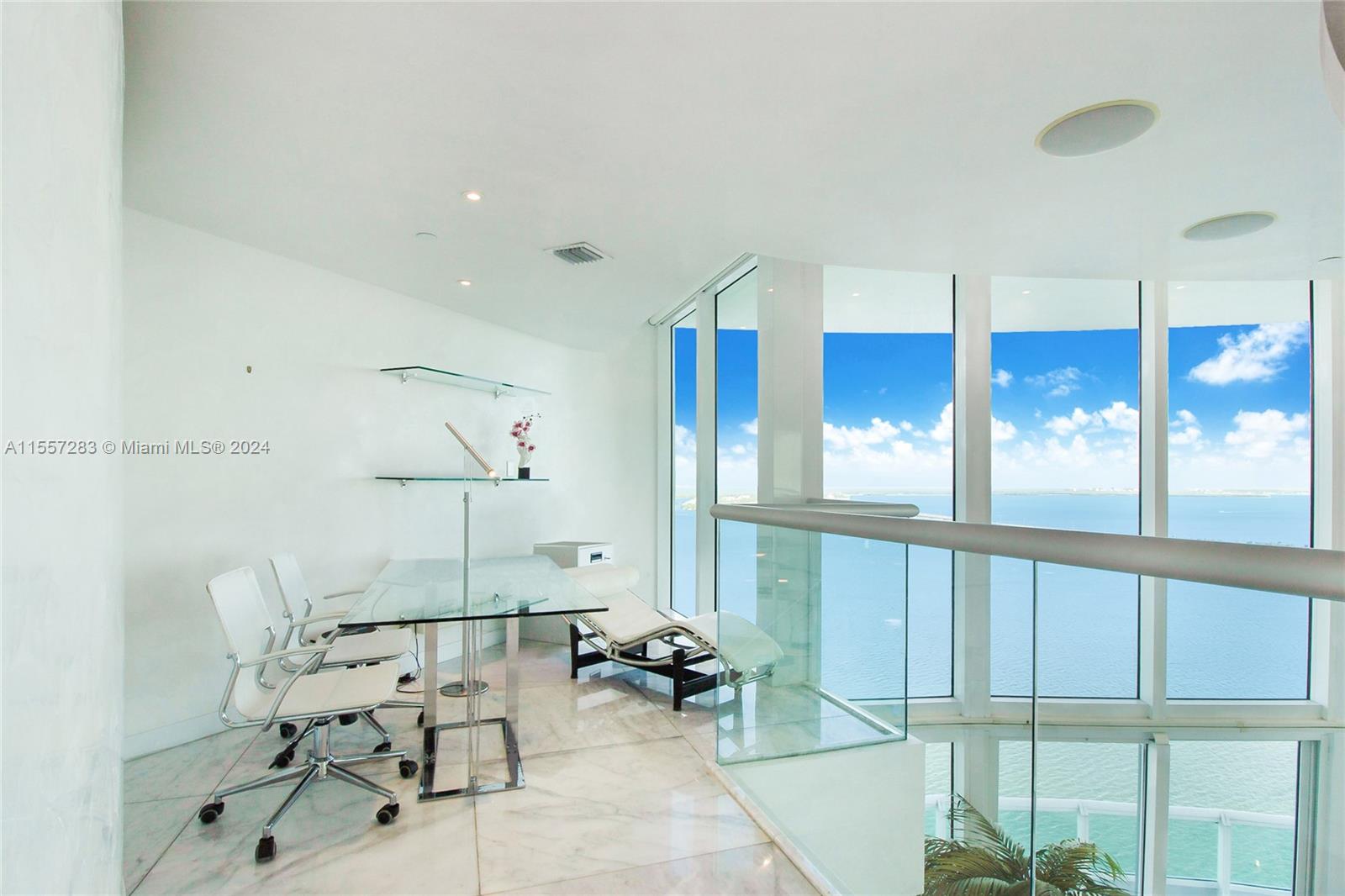 SANTA MARIA CONDO - Residential