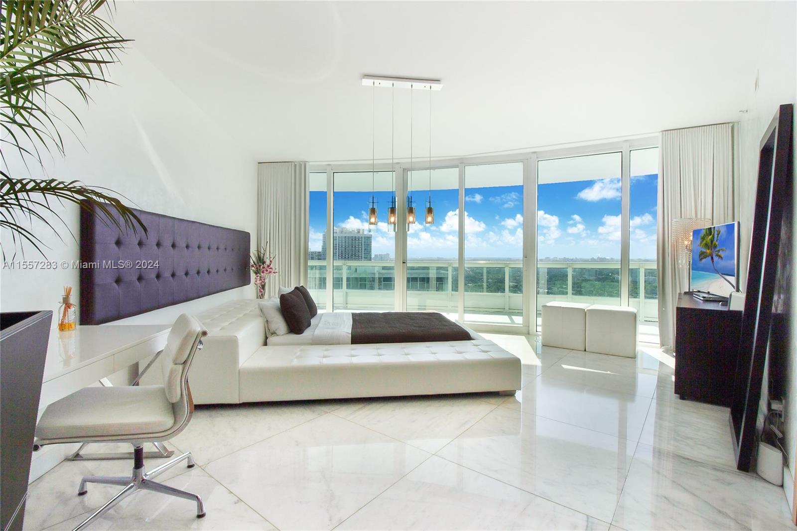 SANTA MARIA CONDO - Residential