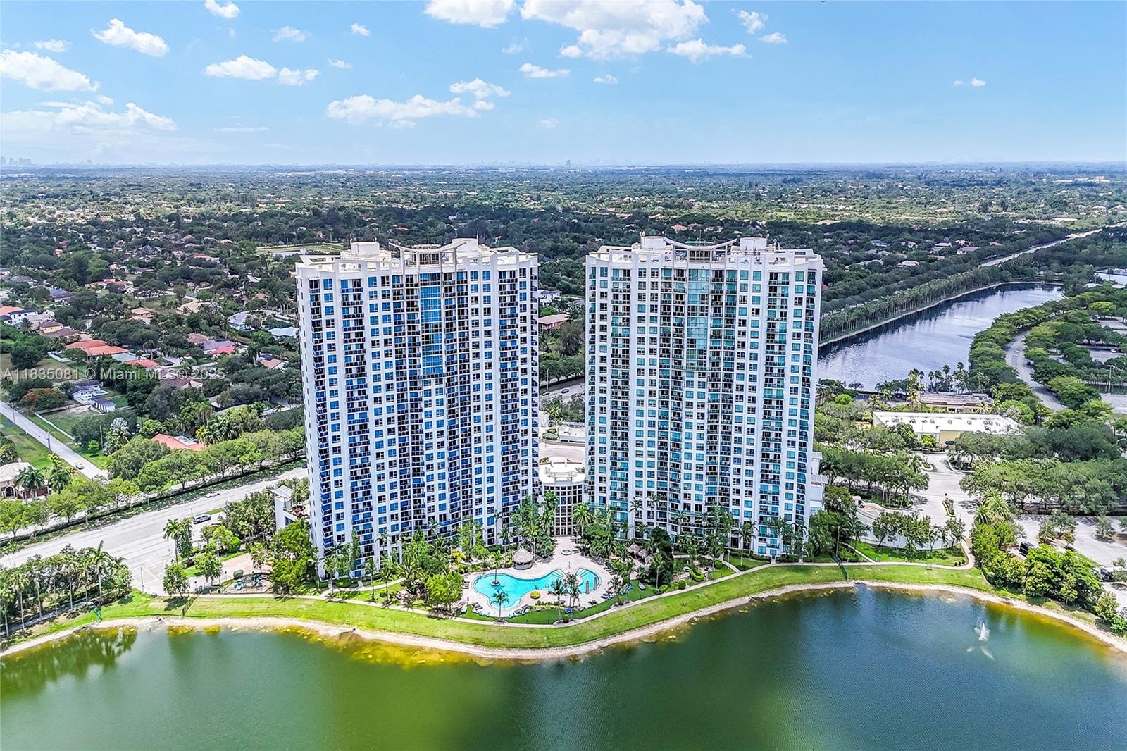 TAO SAWGRASS CONDOMINIUM - Residential