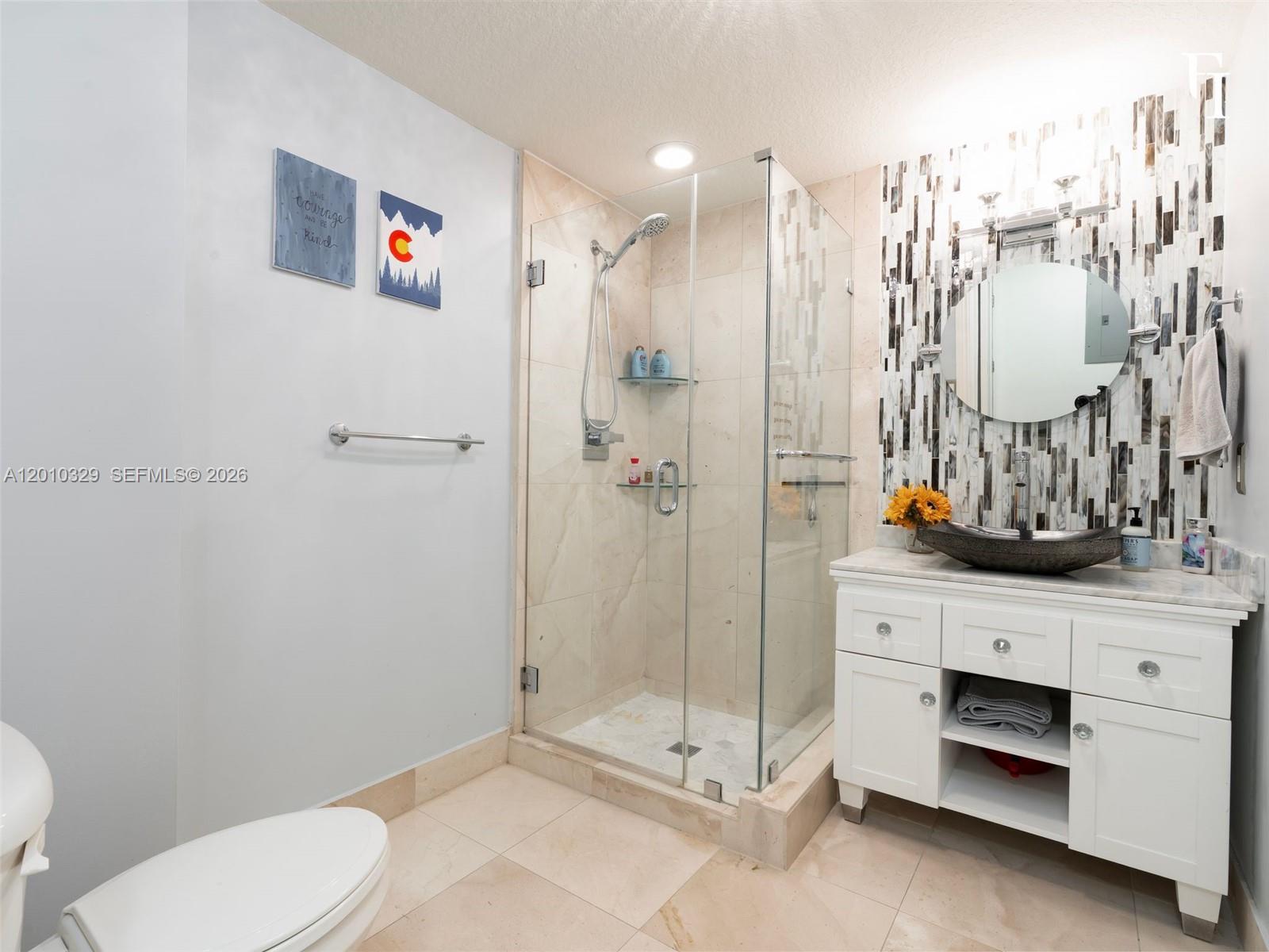 VILLA ISABELLA CONDO - Residential
