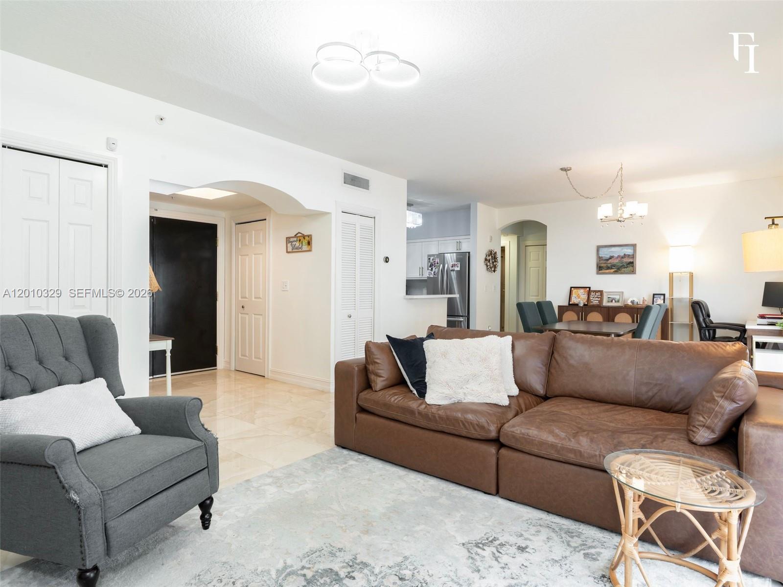 VILLA ISABELLA CONDO - Residential