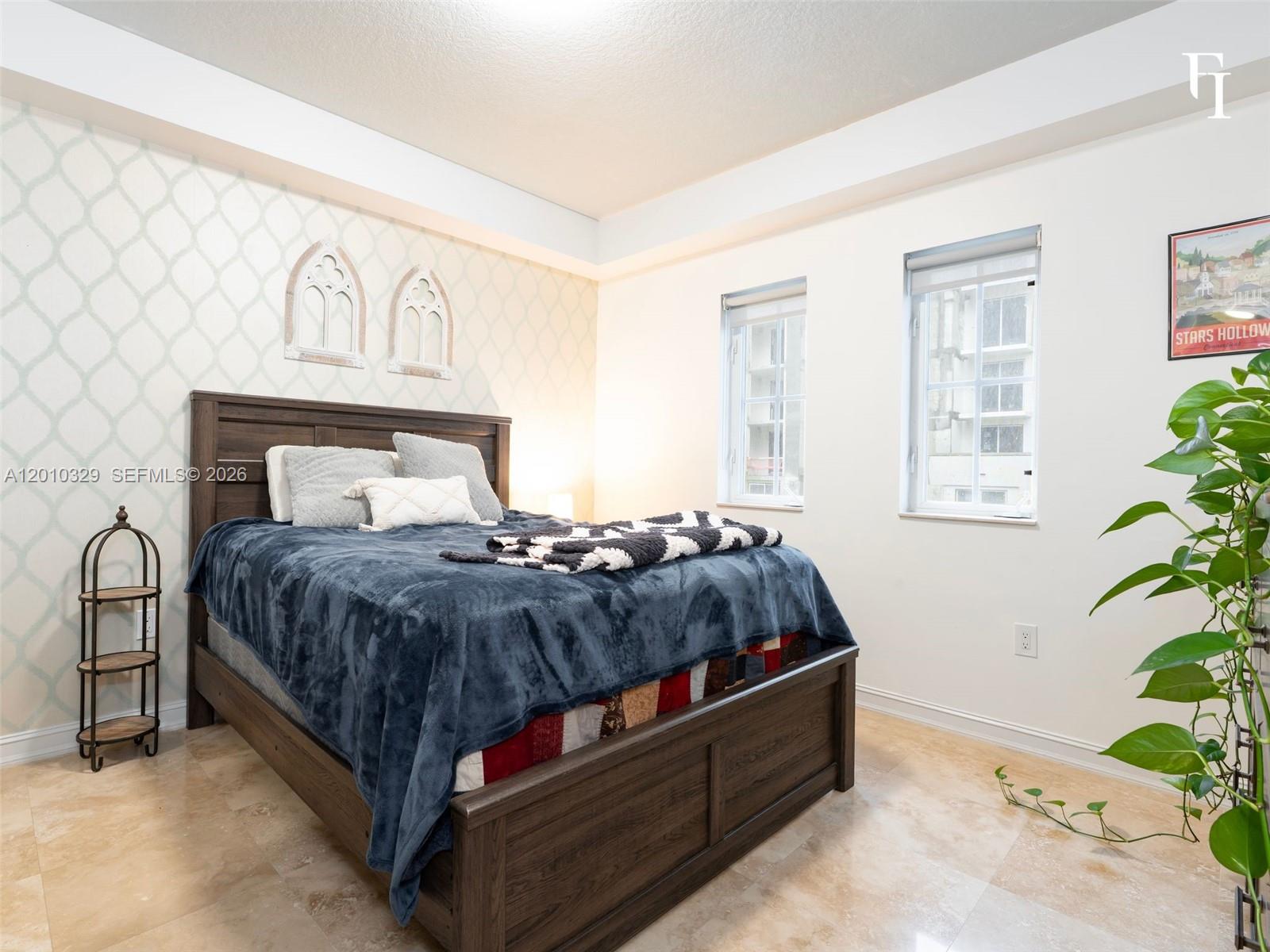 VILLA ISABELLA CONDO - Residential