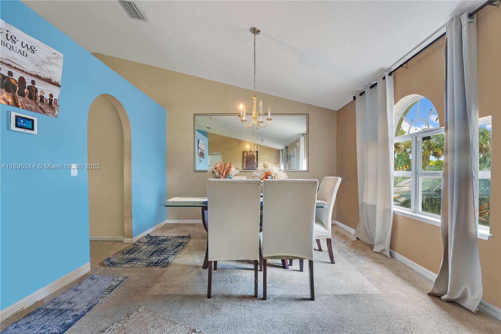 PORT ST LUCIE SECTION 33 - Residential