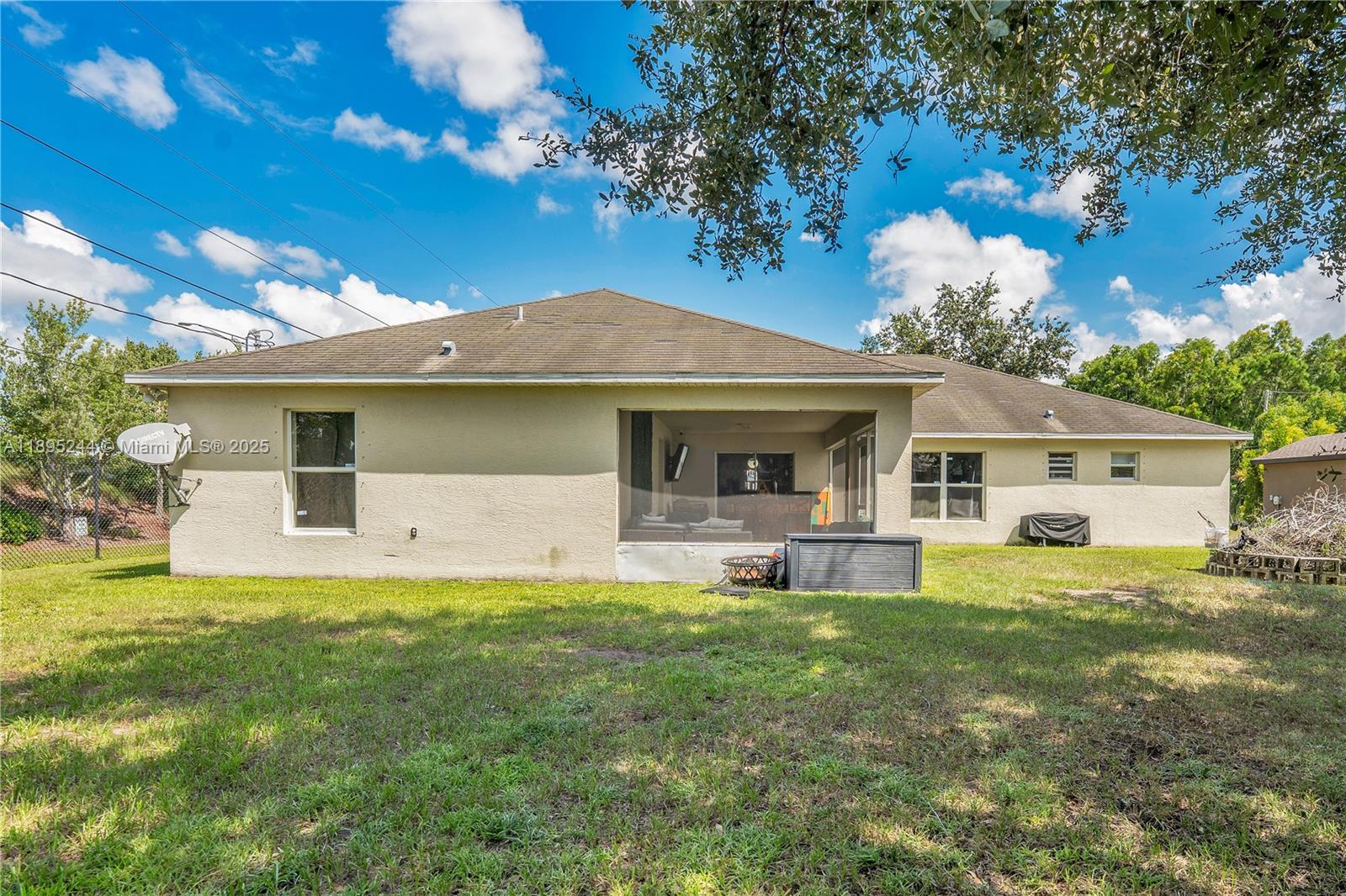 PORT ST LUCIE SECTION 33 - Residential