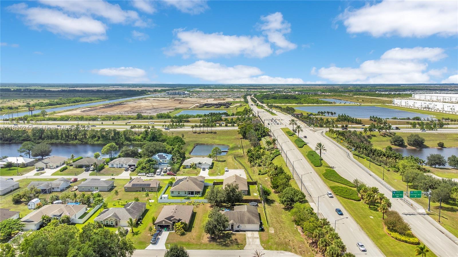 PORT ST LUCIE SECTION 33 - Residential