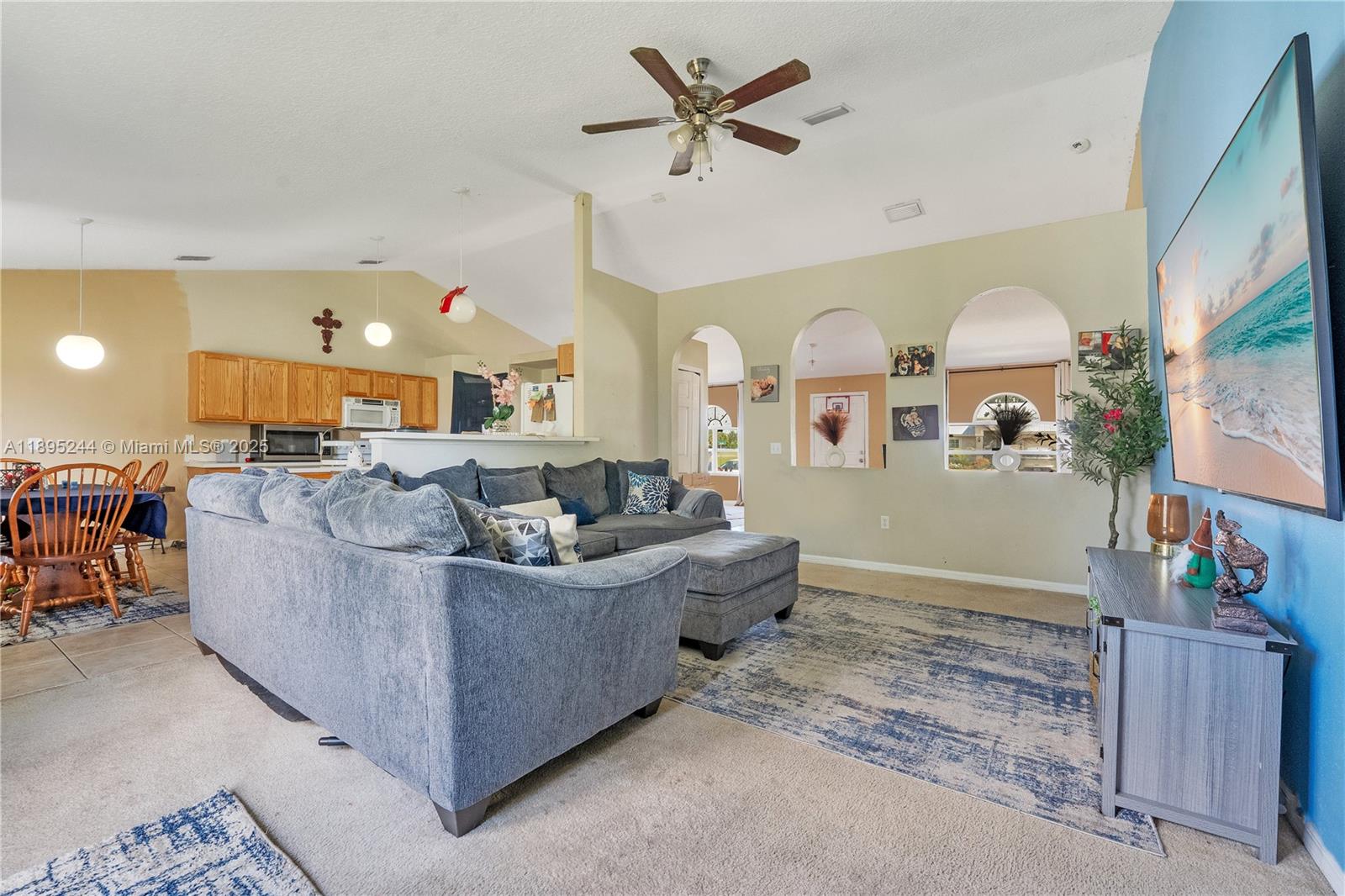 PORT ST LUCIE SECTION 33 - Residential