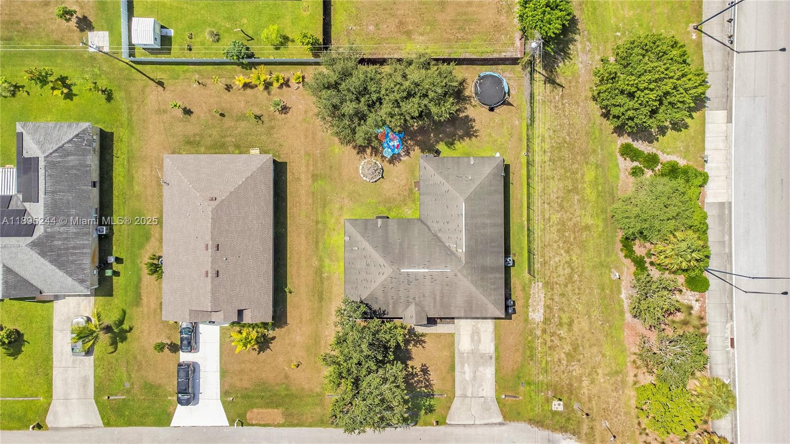 PORT ST LUCIE SECTION 33 - Residential