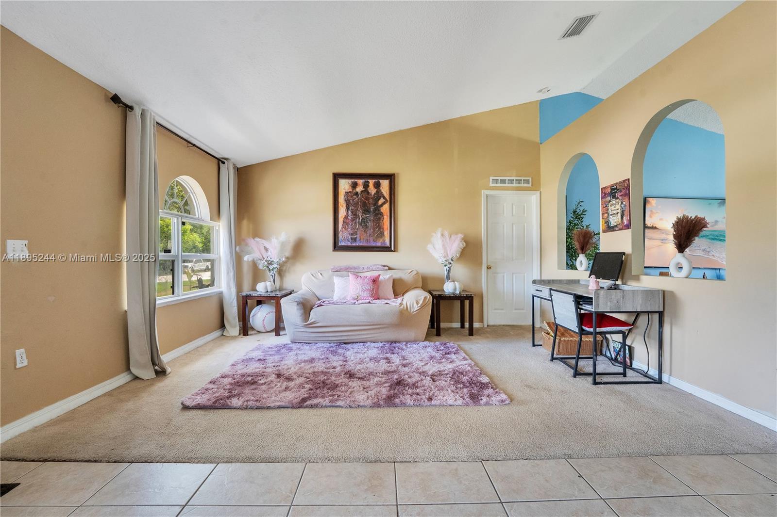 PORT ST LUCIE SECTION 33 - Residential