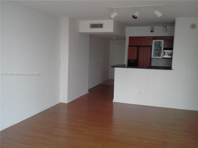 ONE MIAMI EAST CONDO - Residential Lease
