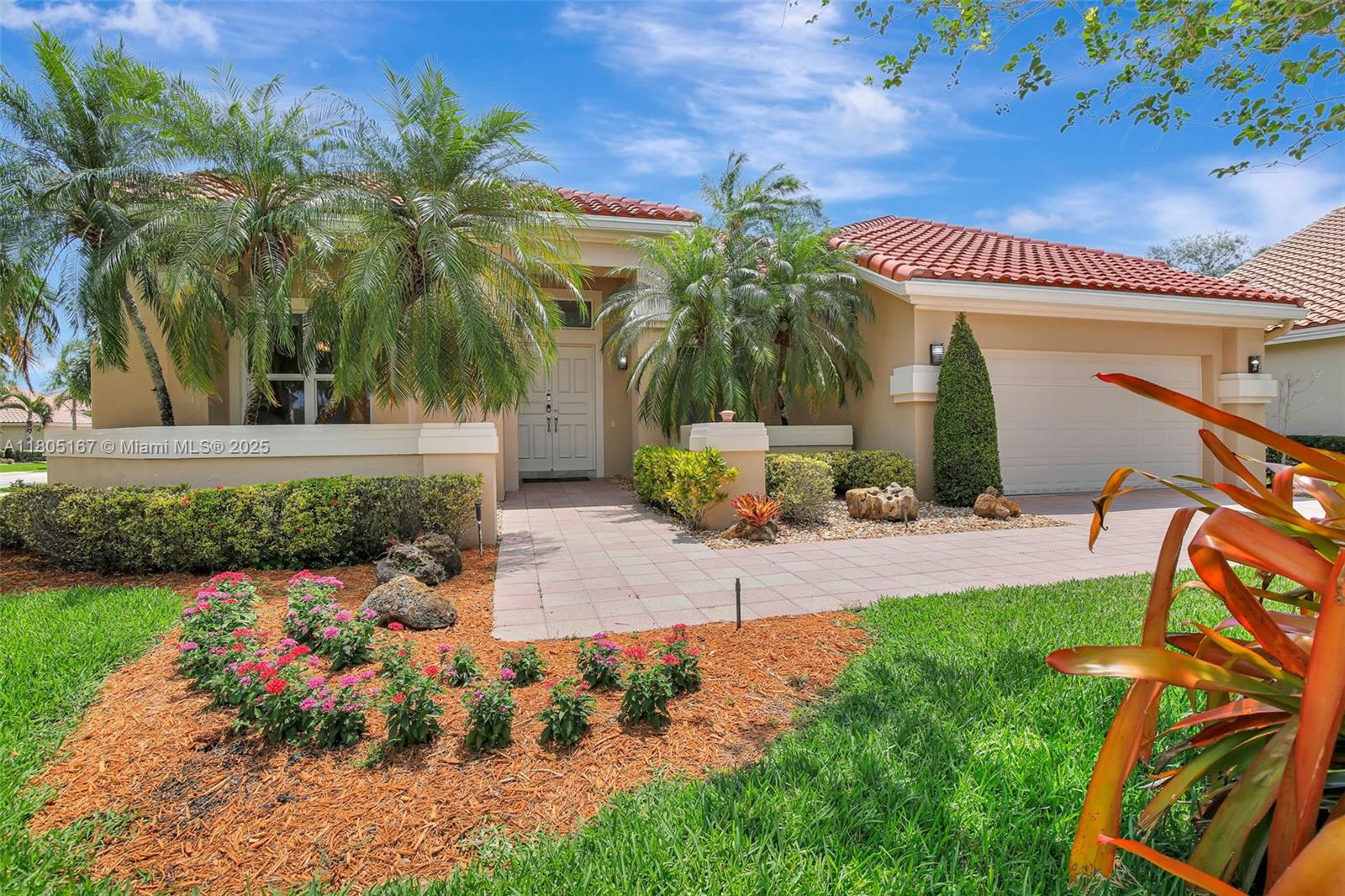 Rental Property at 2651 Oakmont, Weston, Broward County, Florida - Bedrooms: 3 
Bathrooms: 3  - $6,500 MO.