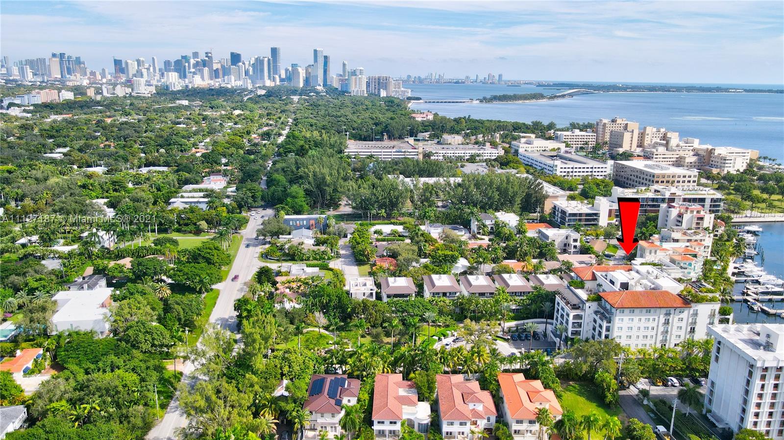 RESIDENCES AT VIZCAYA CON - Residential