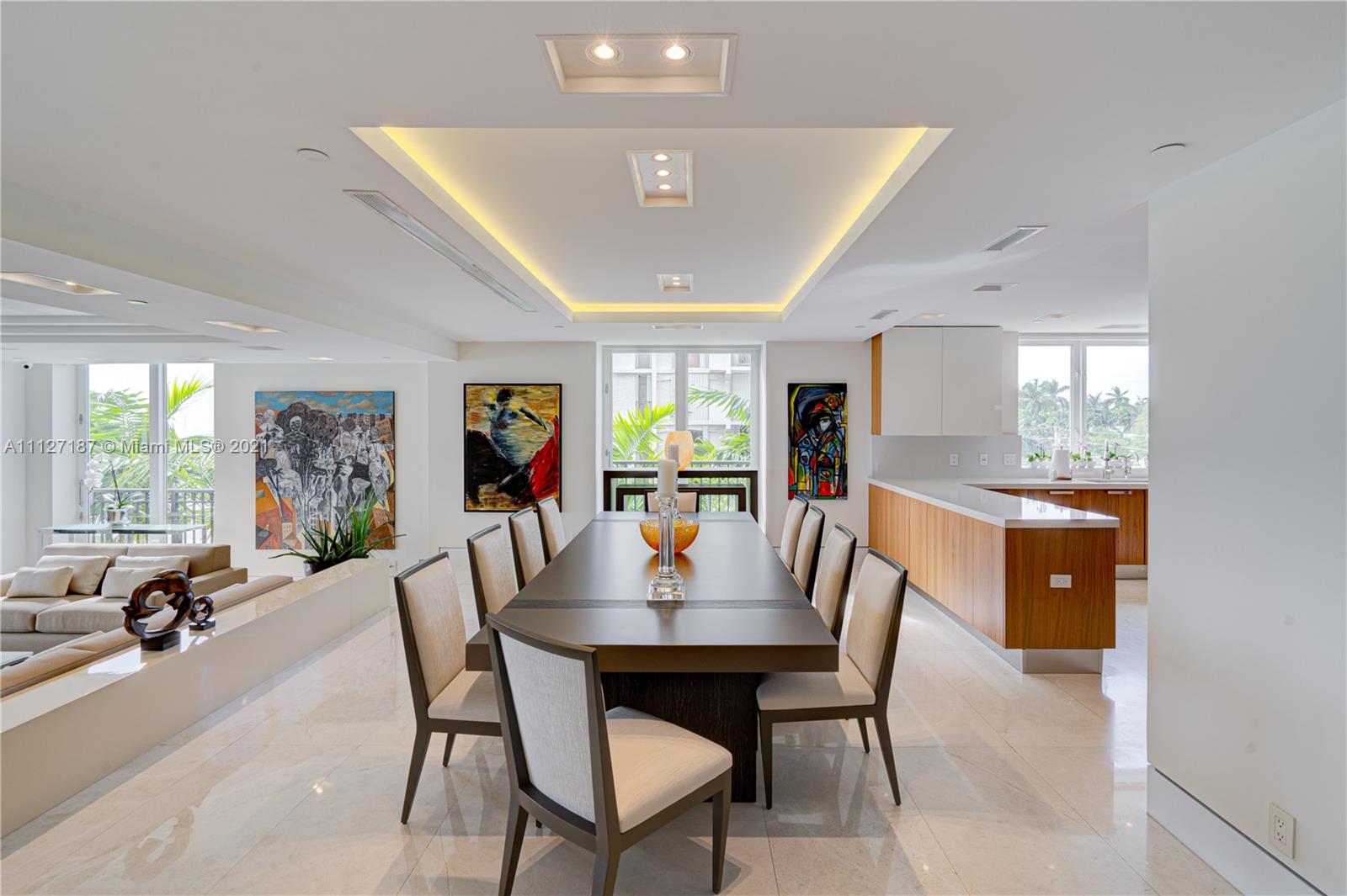 RESIDENCES AT VIZCAYA CON - Residential