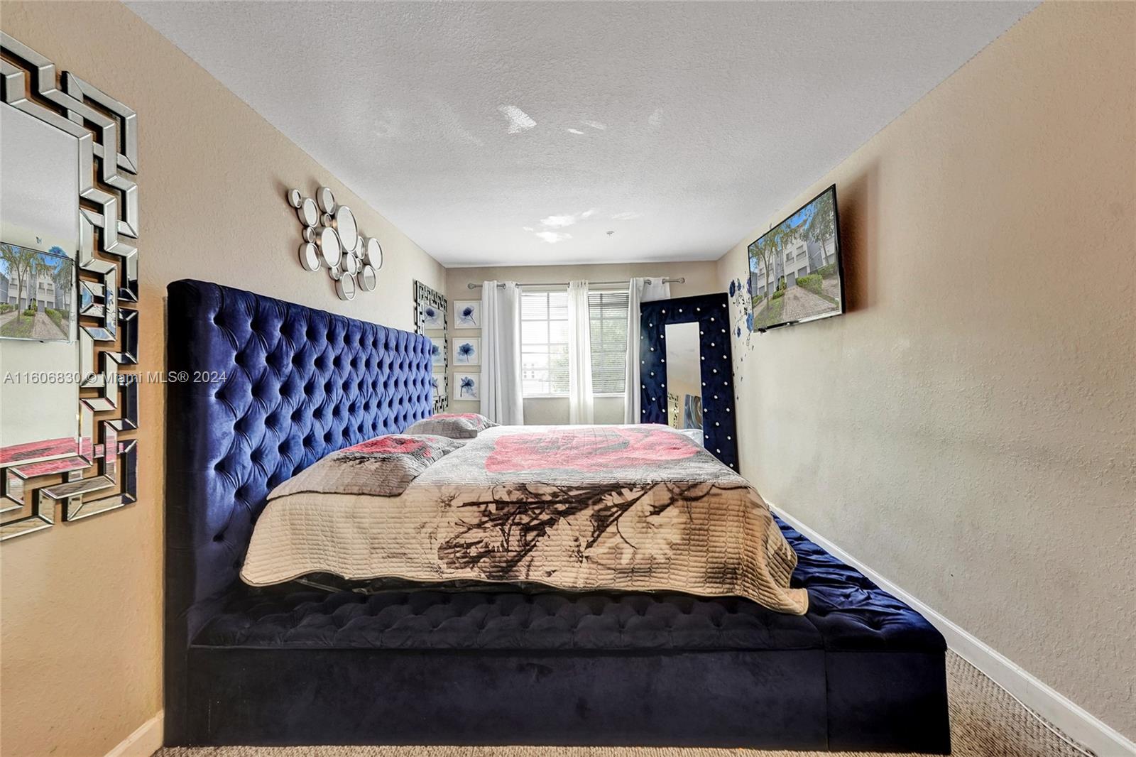 GEORGETOWN - Residential