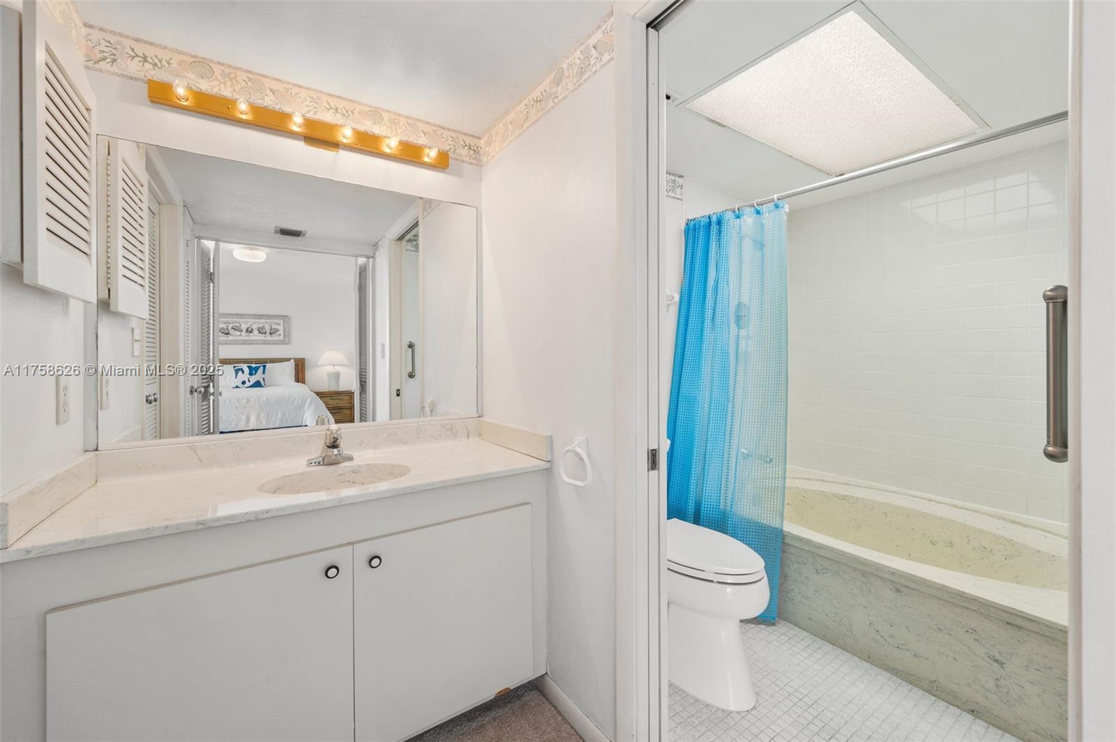 Ambassador Condo - Residential
