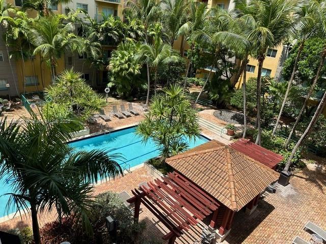 VALENCIA CONDO - Residential