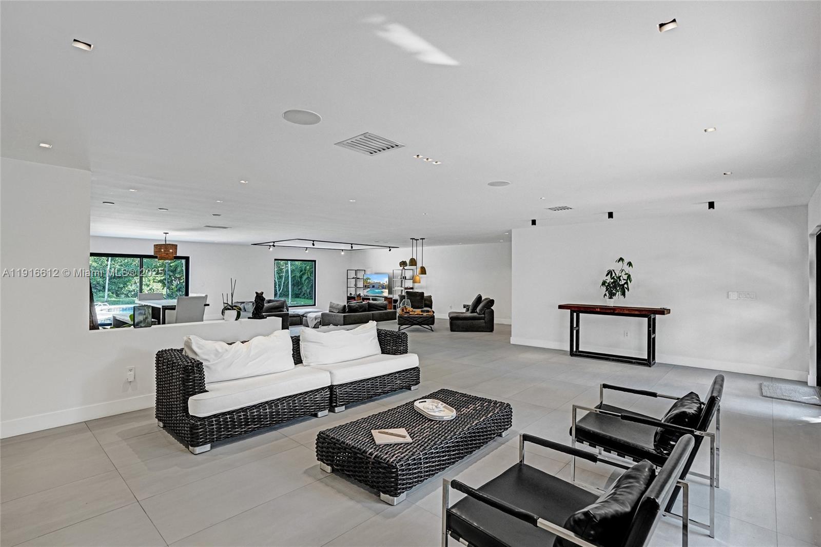 BISC GARDENS SEC H PART 1 - Residential