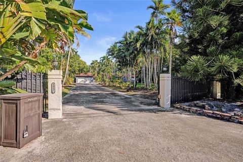 14135 N Miami Ave Miami FL 33168