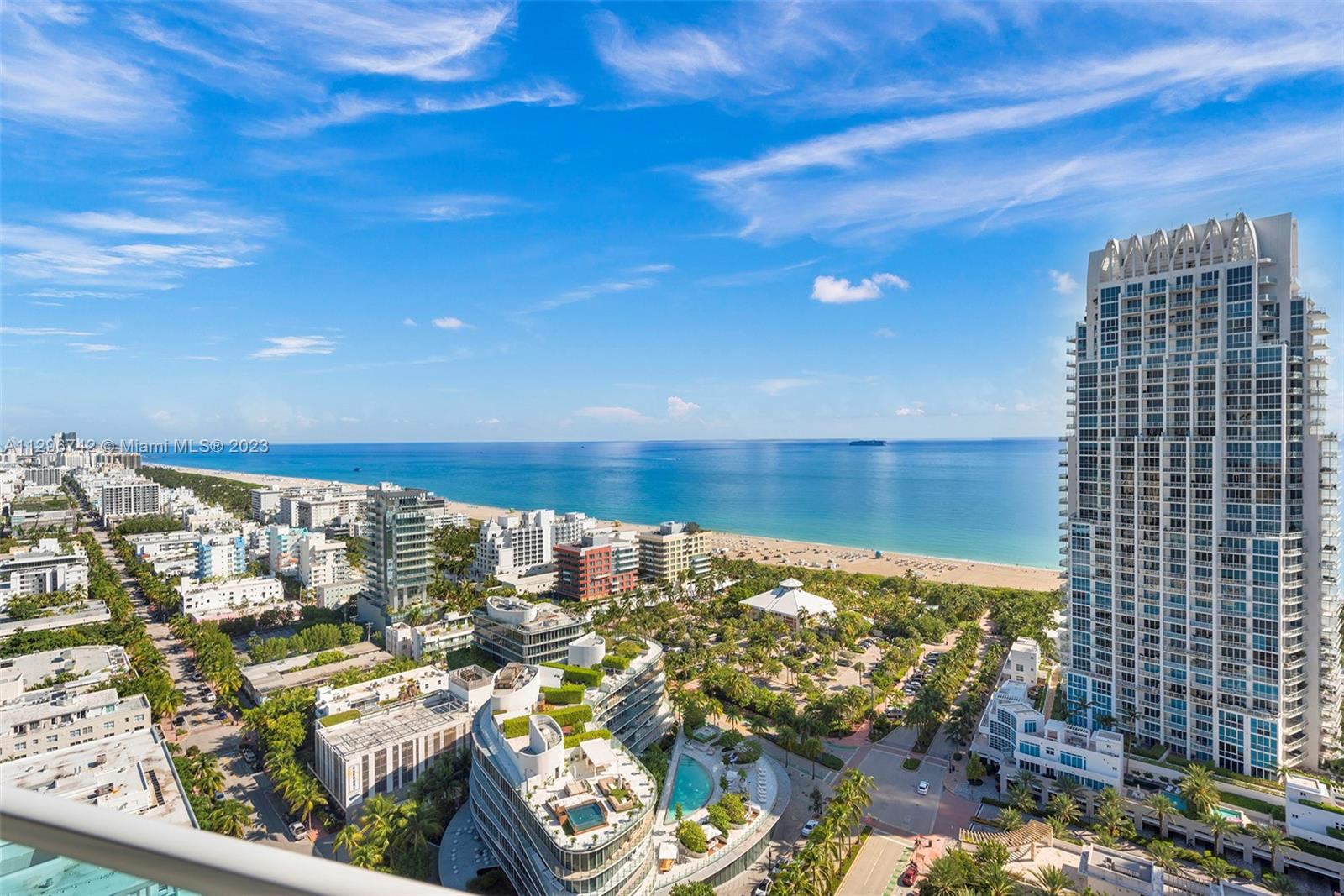 PORTOFINO TOWER CONDO - Residential