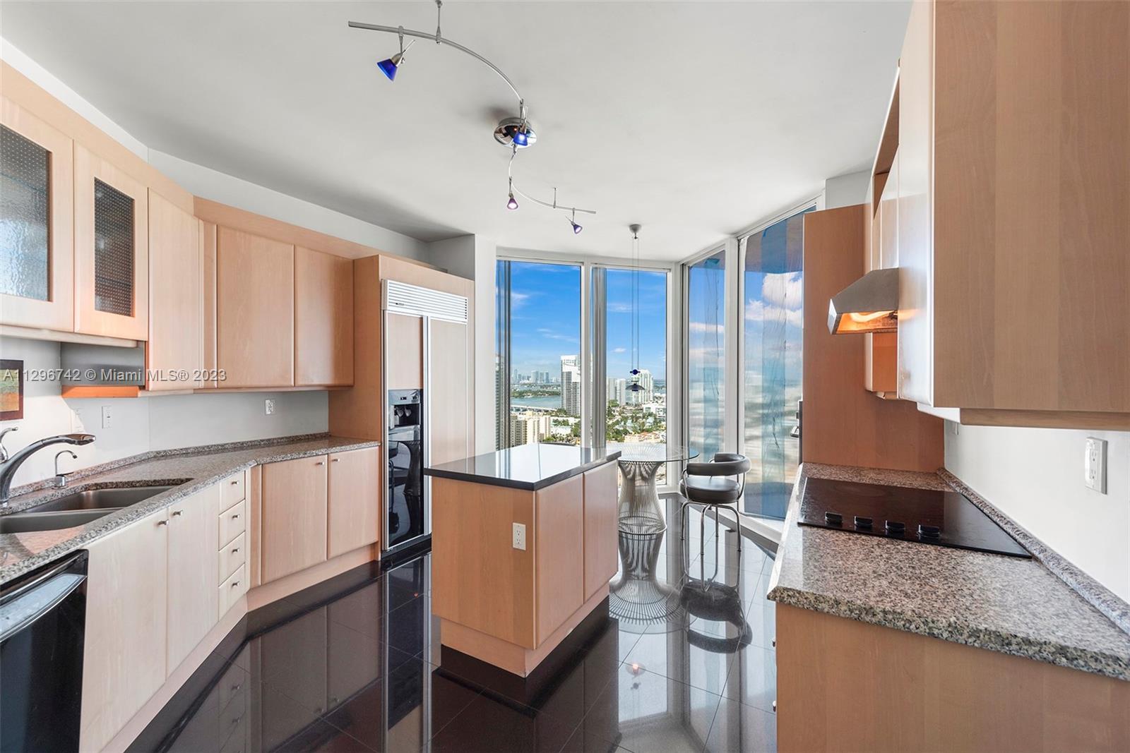 PORTOFINO TOWER CONDO - Residential