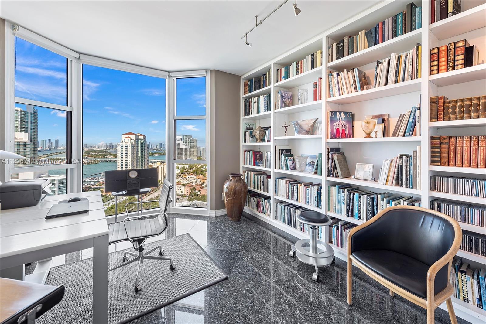 PORTOFINO TOWER CONDO - Residential